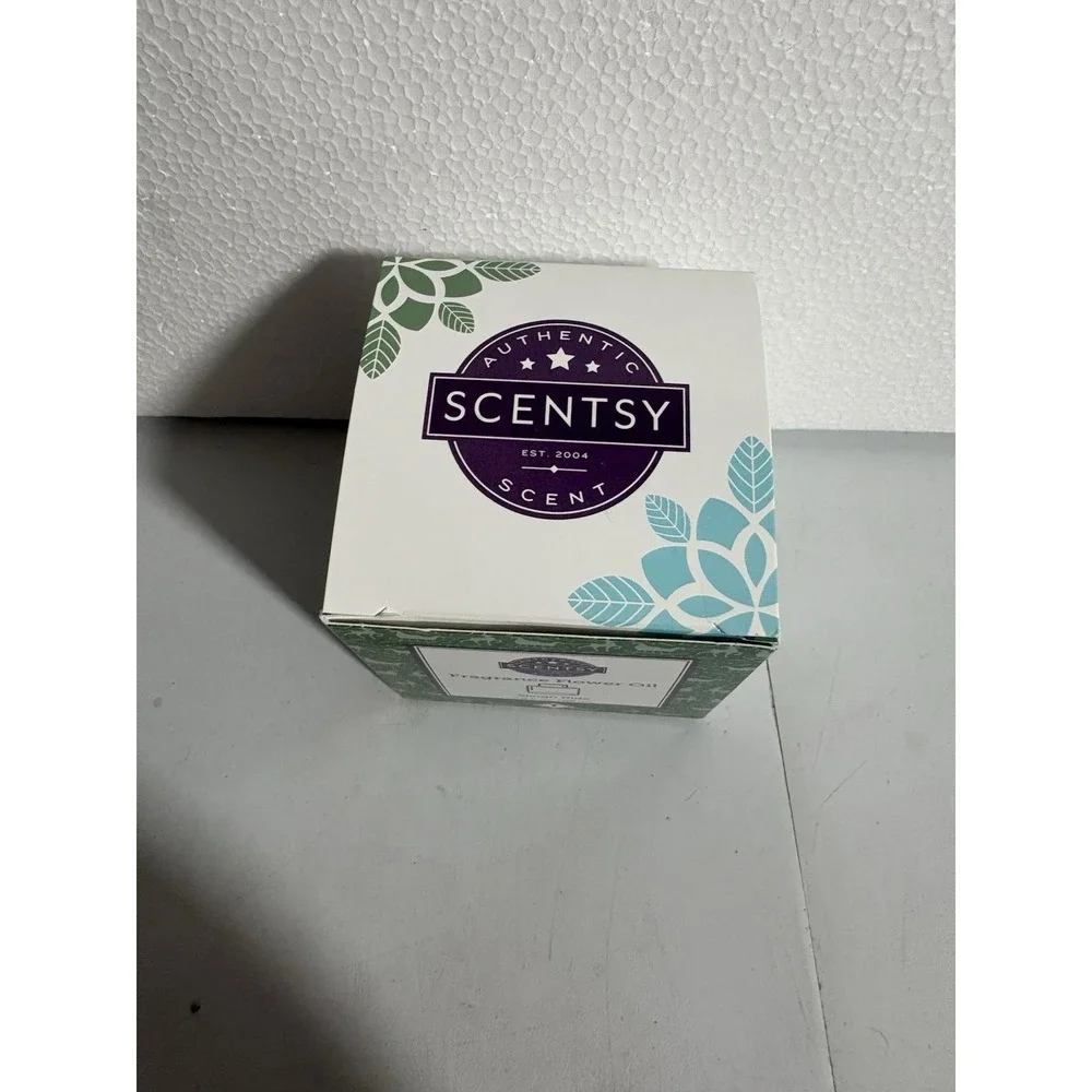 Scentsy‎ Fragrance Flower Oil Sleigh Ride 2.8 Oz
